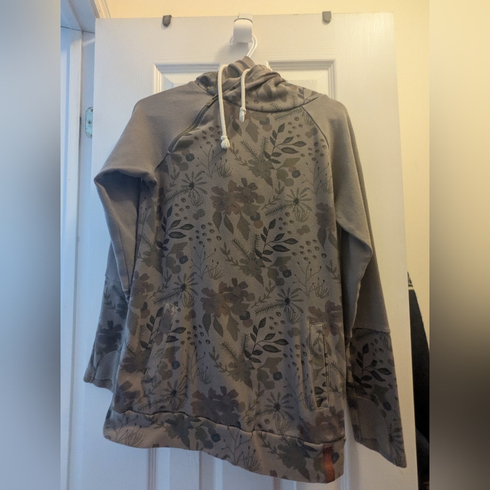 Women's Gray Floral Hoodie Sweatshirt - Comfortable Casual Pullover